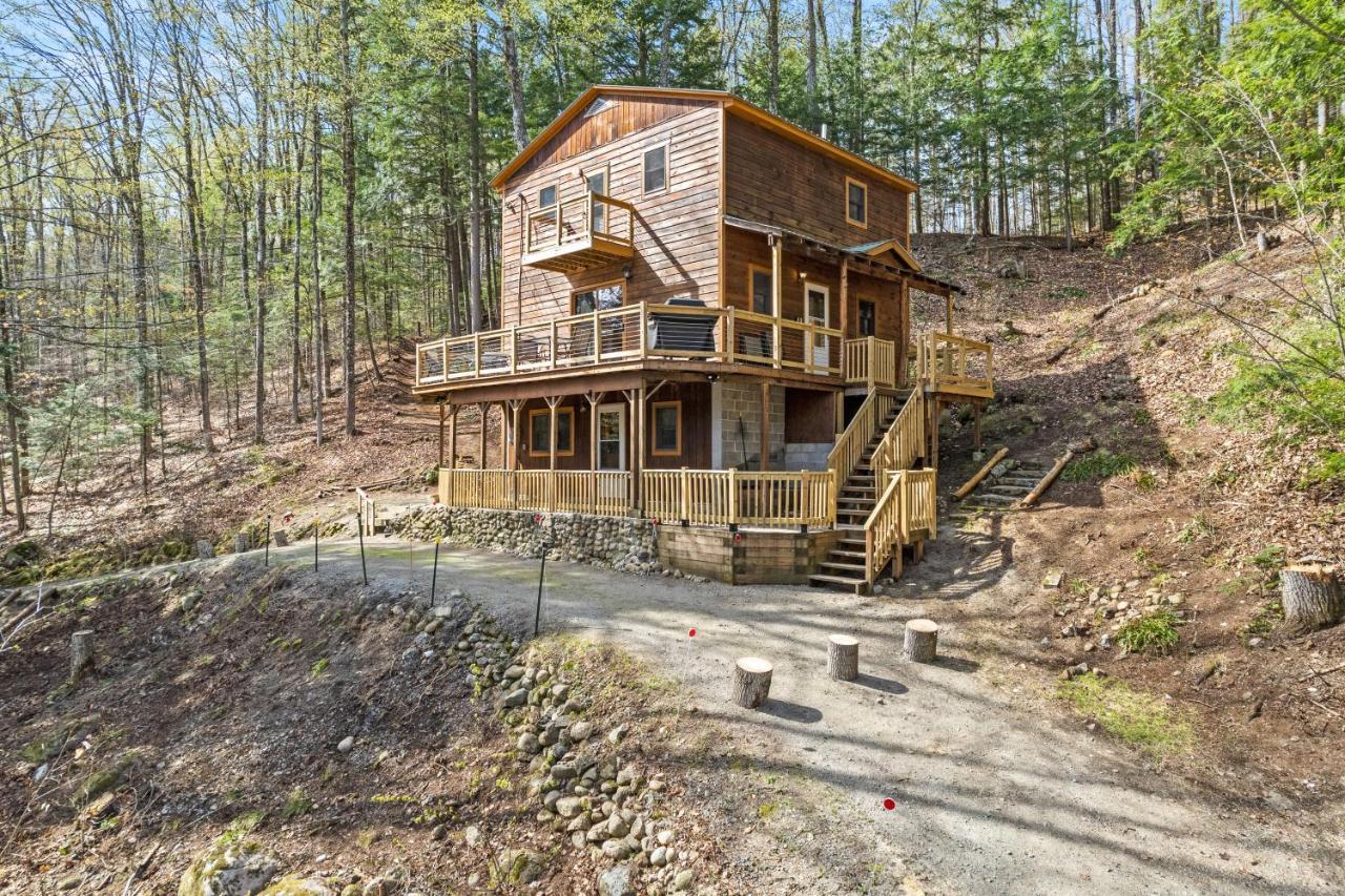 River Road Treehouse Retreat Warrensburg Экстерьер фото